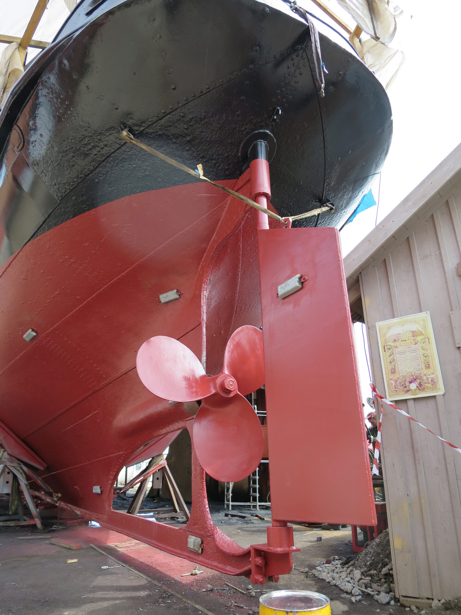 Exterior Ruddder and propeller