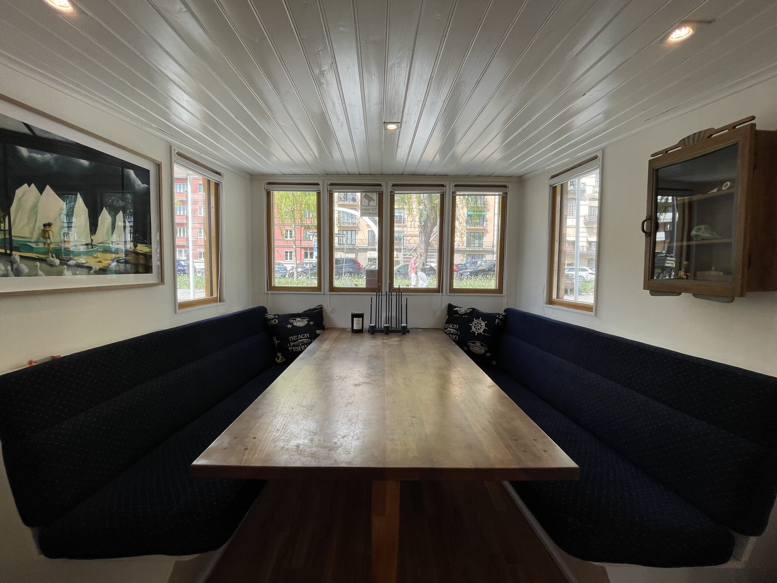 Weather deck Dining area